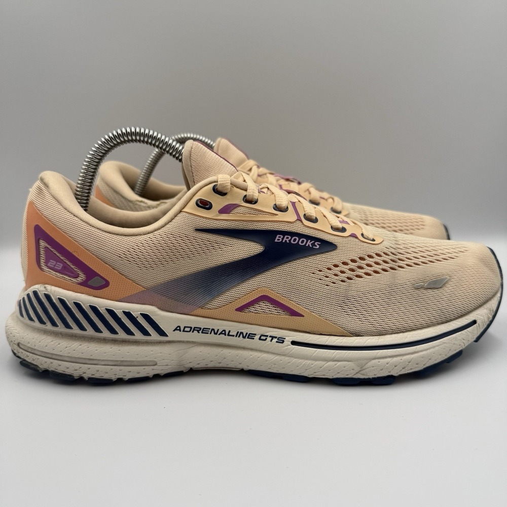 Brooks Adrenaline GTS 23 Women's Size 10.5 Beige Running Shoes Sneakers 1203811B